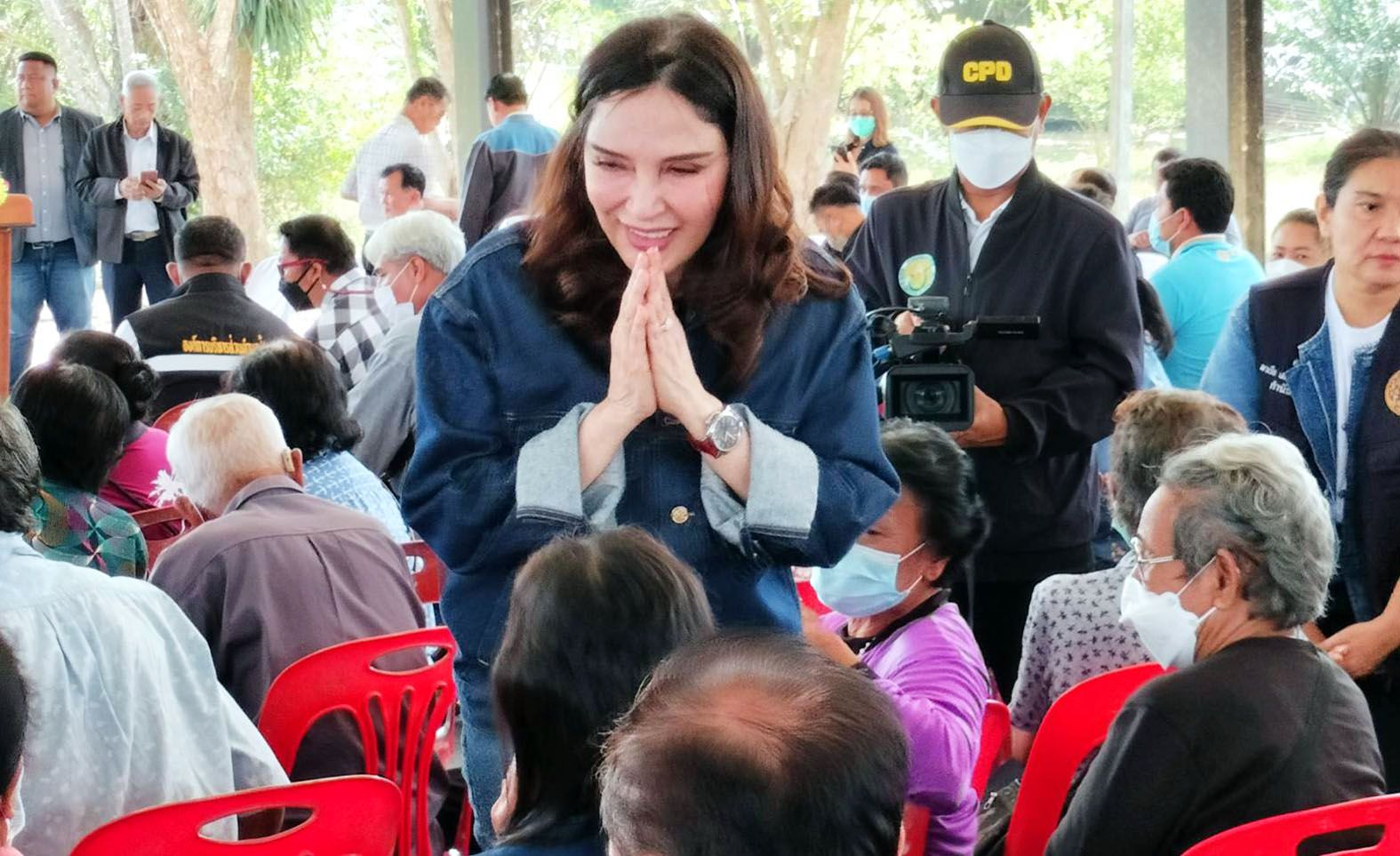 'มนัญญา'ลงพื้นที่แก้ไขปัญหาที่ดินทำกินประจวบฯ