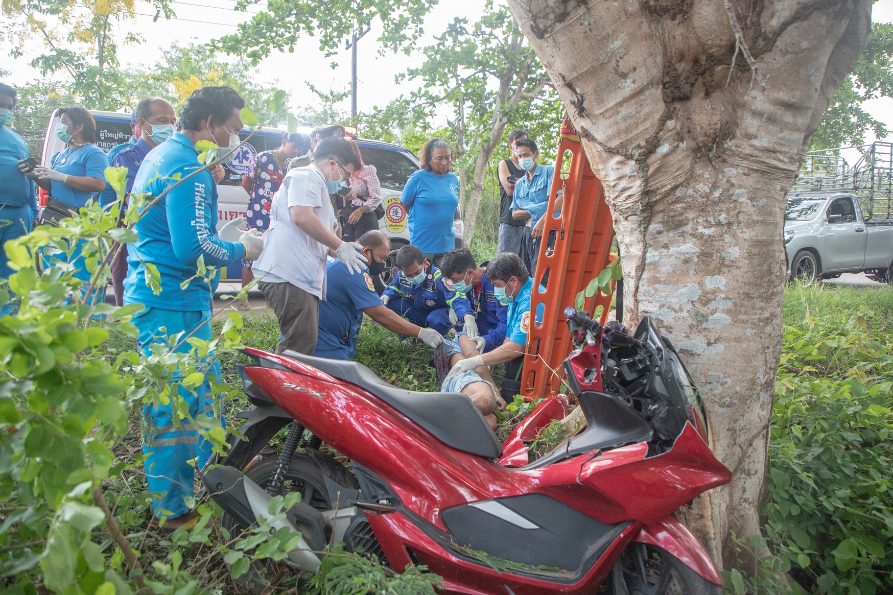 หนุ่มตราดหลับในขับรถพุ่งชนต้นไม้ดับเป็นรายที่ 3 อุบัติเหตุ 7 วันสงกรานต์