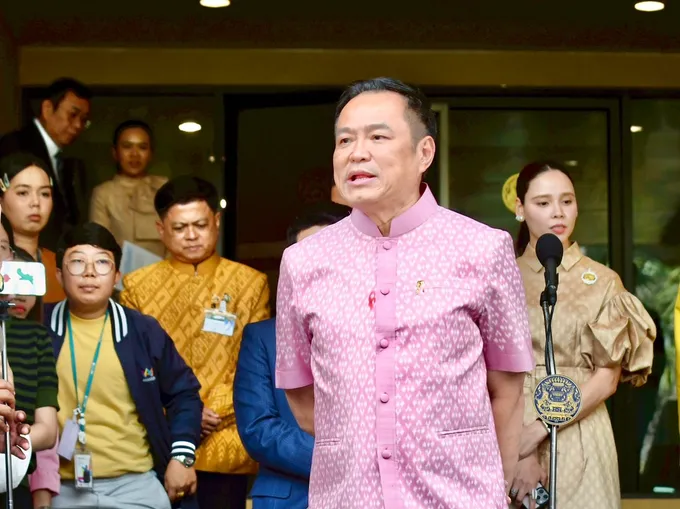 นายกฯ ยันตรวจสอบ “ปรินซ์กรุ๊ป” ทุกเบาะแส สั่ง “วรภัค” แจง หลังมีชื่อ เอี่ยวสแกมเมอร์ ปัดไม่ได้ถอนสัญชาติแค่ “เบนจามิน”