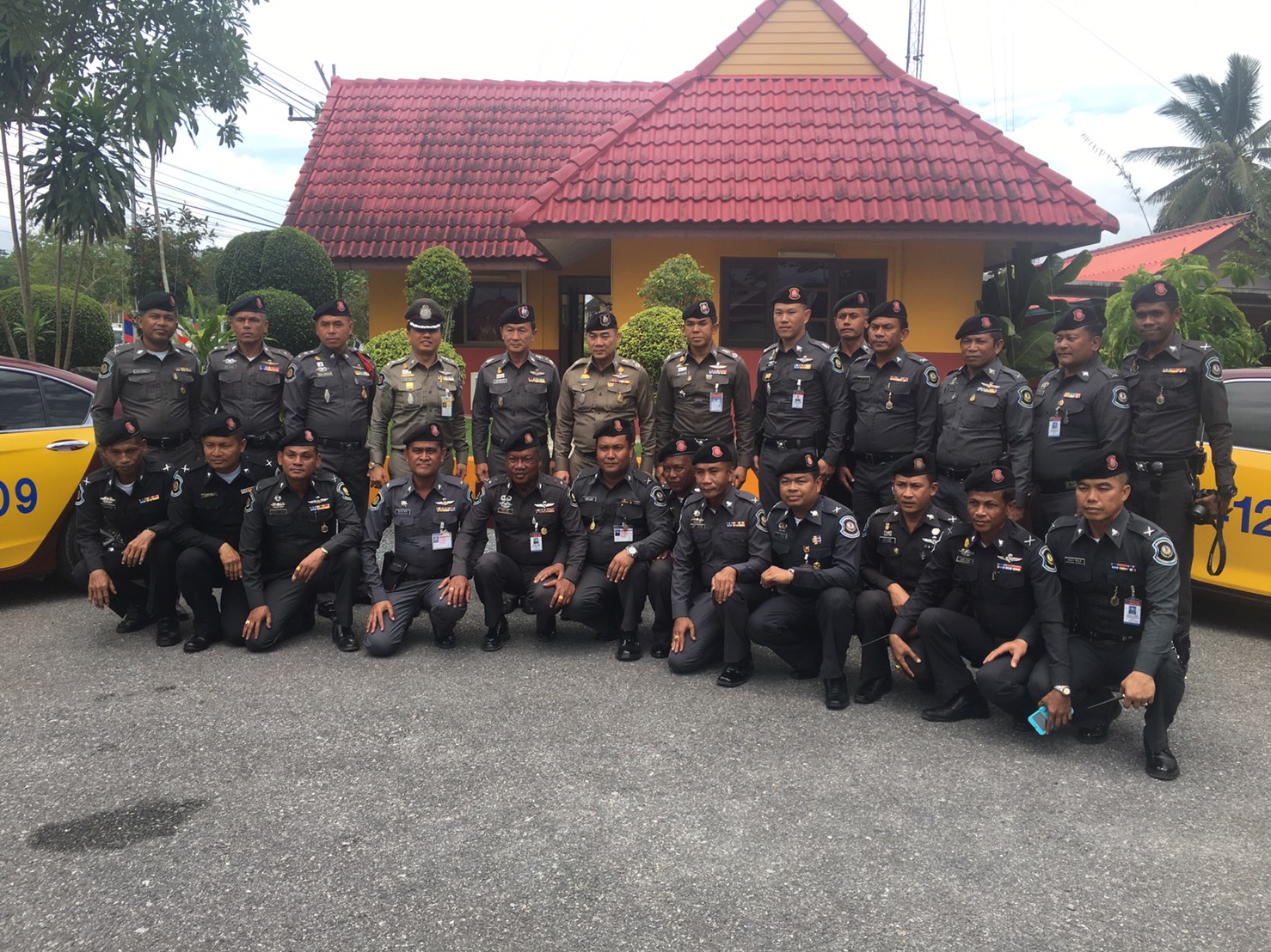 ผบ.ตร.ตรวจเยี่ยมตำรวจทุ่งสงตามนโยบายของนายกฯ
