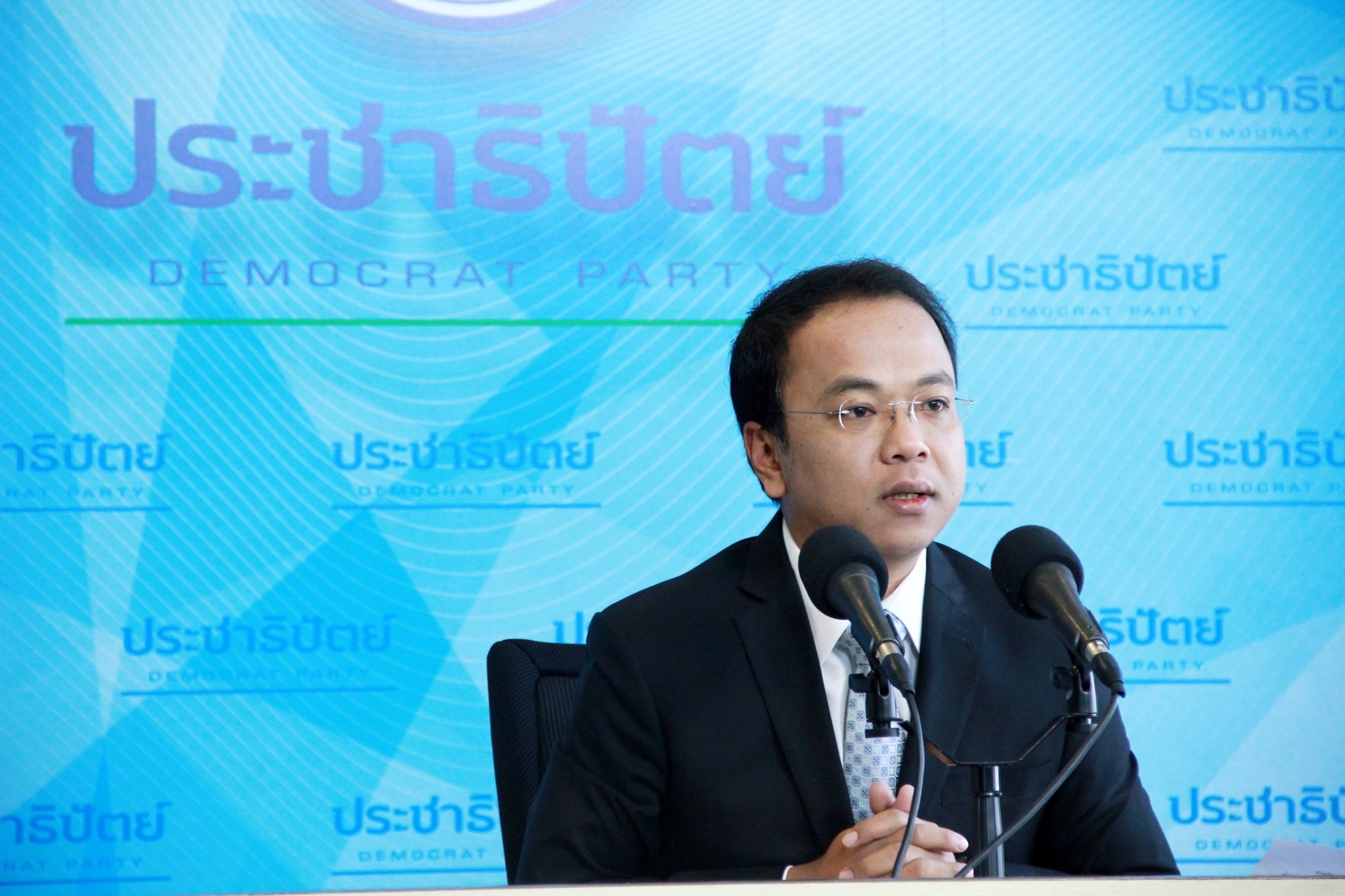 "ราเมศ" เตือน "นายกฯ"  ต้องรับผิดชอบ คุณสมบัติ "รมต. ถุงขนม" 