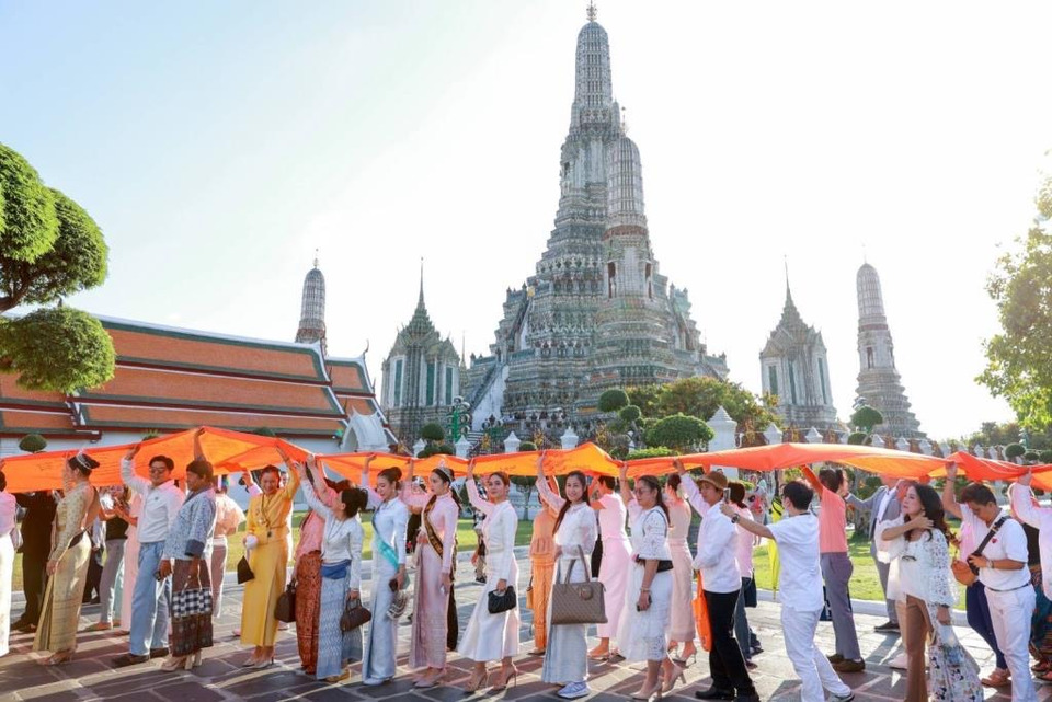 วธ. ชวนเช็กอิน นุ่งชุดไทย ร่วมสืบสานพระพุทธศาสนา Walk Rally ตามรอย 5 สิ่งศักดิ์สิทธิ์ ณ วัดอรุณราชวราราม 3 มี.ค. นี้