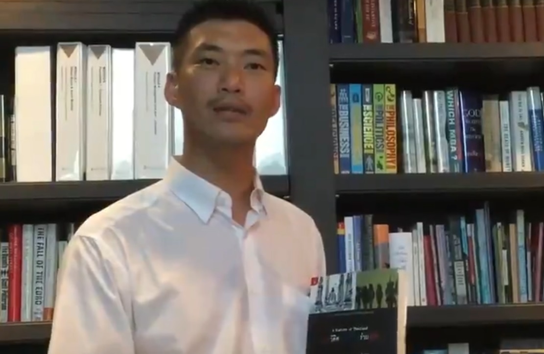 "ธนาธร"ชวนอ่านประวัติศาสตร์ไทยร่วมสมัย การต่อสู้ระหว่างชนชั้น "ไพร่-เจ้า"