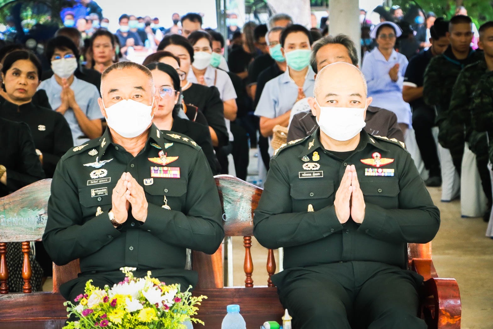 ร่วมพิธีฌาปนกิจศพพยาบาลวิชาชีพชำนาญการเสียชีวิตด้วยอุบัติเหตุรถบัส รับ-ส่ง นักกีฬาวิ่ง เทรลพลิกคว่ำตกเหว