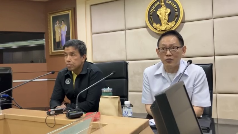 กทม.-สปสช.ร่วมถกปมบัตรทอง เร่งสร้างความเชื่อมั่นคลินิกชุมชน ยันใบส่งตัวเดิมใช้ได้