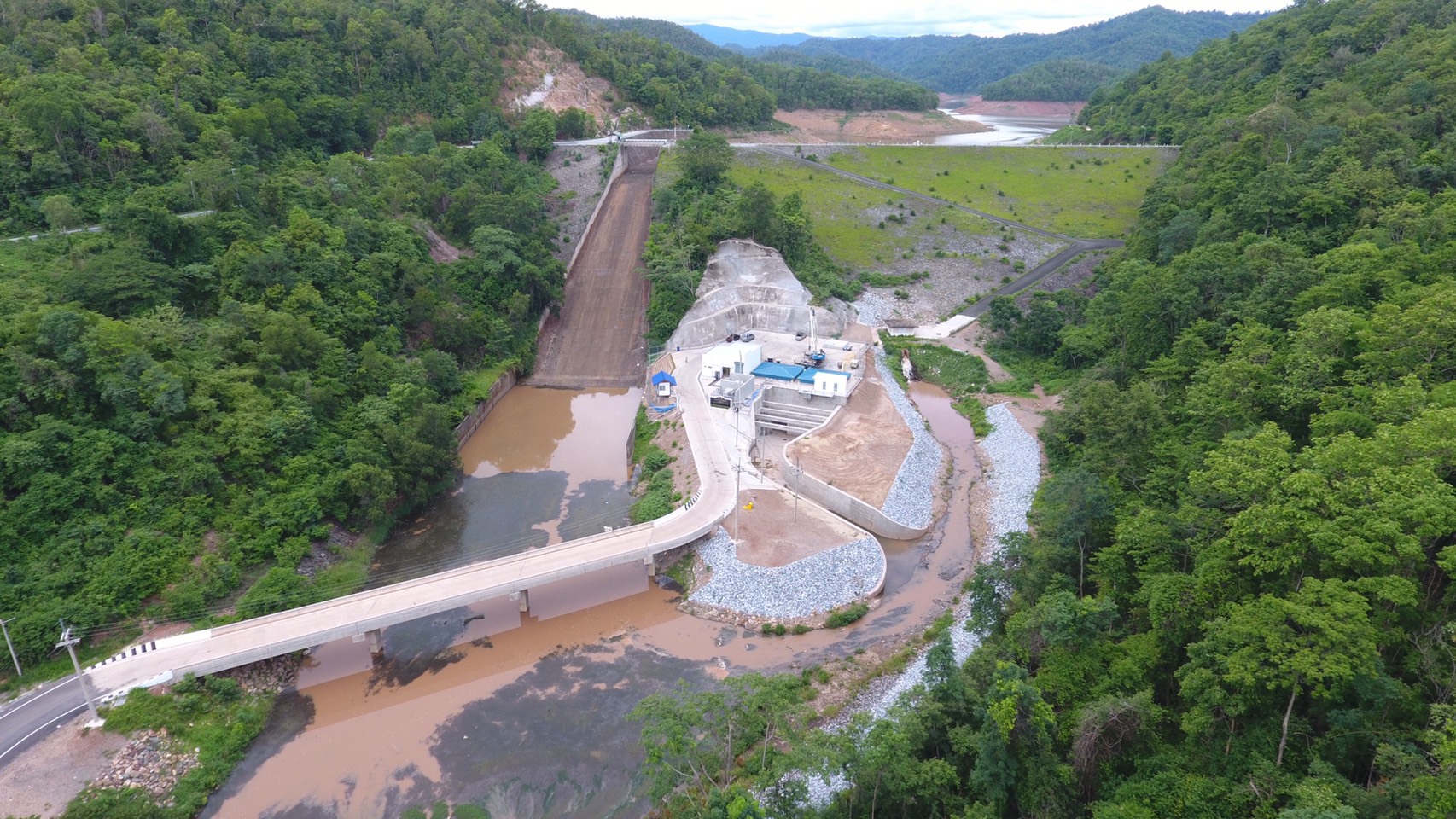 "RT"คว้างานใหม่ 8 โครงการ ทางหลวง-ท่อร้อยสายไฟฟ้าใต้ดิน รุกประมูลงานต่อเนื่องดันรายได้นิวไฮ 