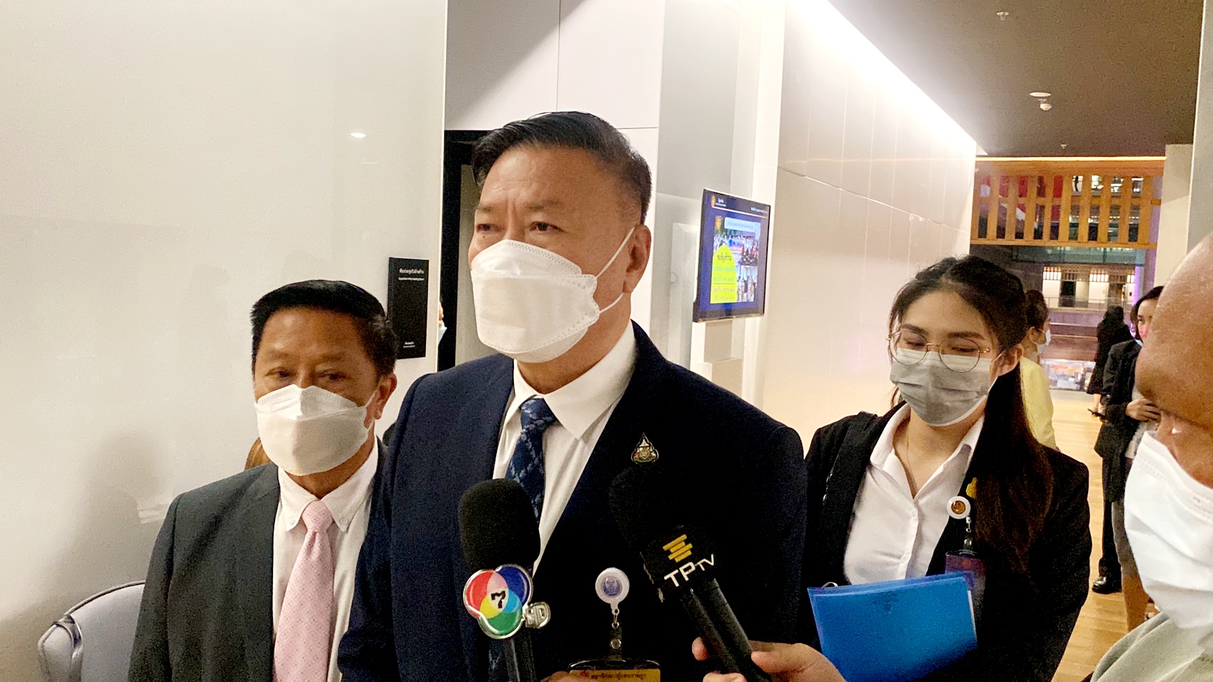 "ปธ.วิปรัฐบาล" ย้ำพรรคร่วมยังไม่เคาะสูตรหาร 100 หรือ 500 โยนที่ประชุมร่วมรัฐสภาชี้ขาด