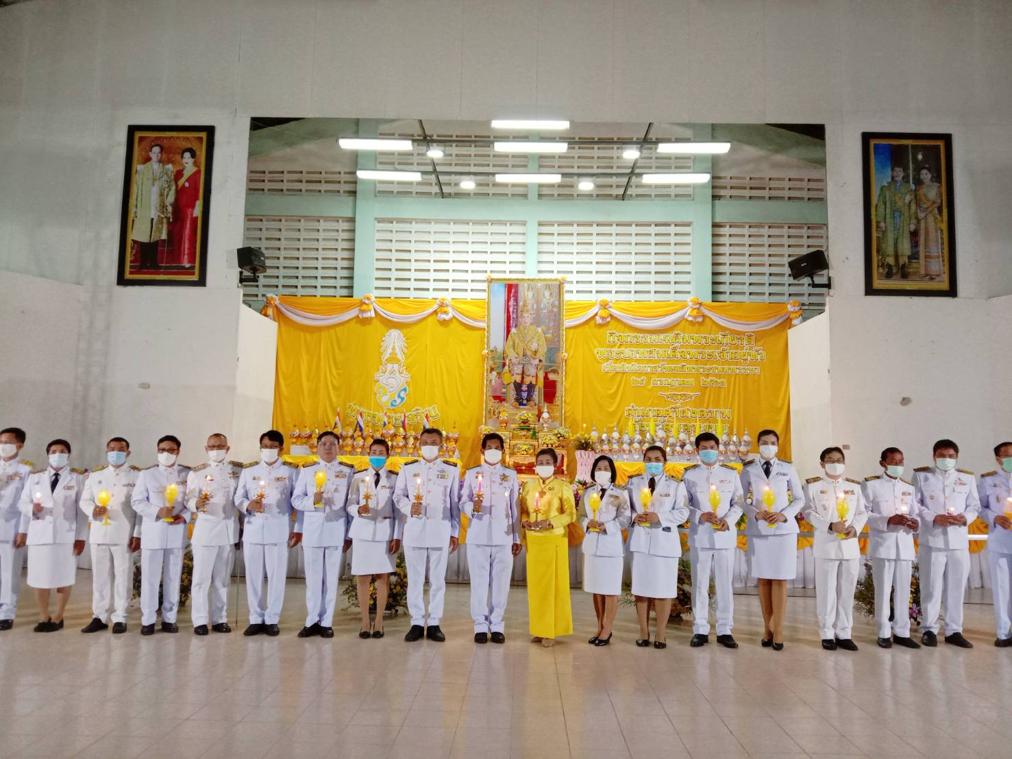 นายอำเภอศรีสงคราม  นำหัวหน้าส่วนราชการ ข้าราชการ จัดกิจกรรมเฉลิมพระเกียรติ วันเฉลิมพระชนมพรรษาในหลวงรัชกาลที่ 10