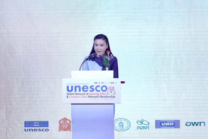 “รมว.นฤมล” หนุนไทยเข้าร่วมเครือข่ายยูเนสโก Learning Cities–Creative Cities ย้ำการเรียนรู้คือหัวใจของการพัฒนา 