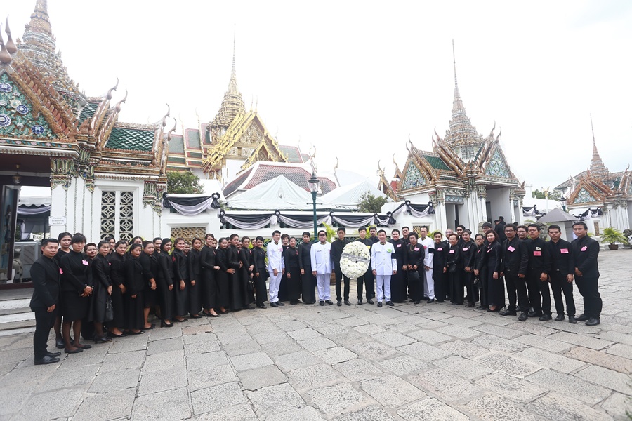 ทีคิวเอ็มอินชัวร์รันส์ โบรคเกอร์ร่วมเป็นเจ้าภาพสวดพระอภิธรรมพระบรมศพพระบาทสมเด็จพระปรมินทรมหาภูมิพลอดุลยเดช