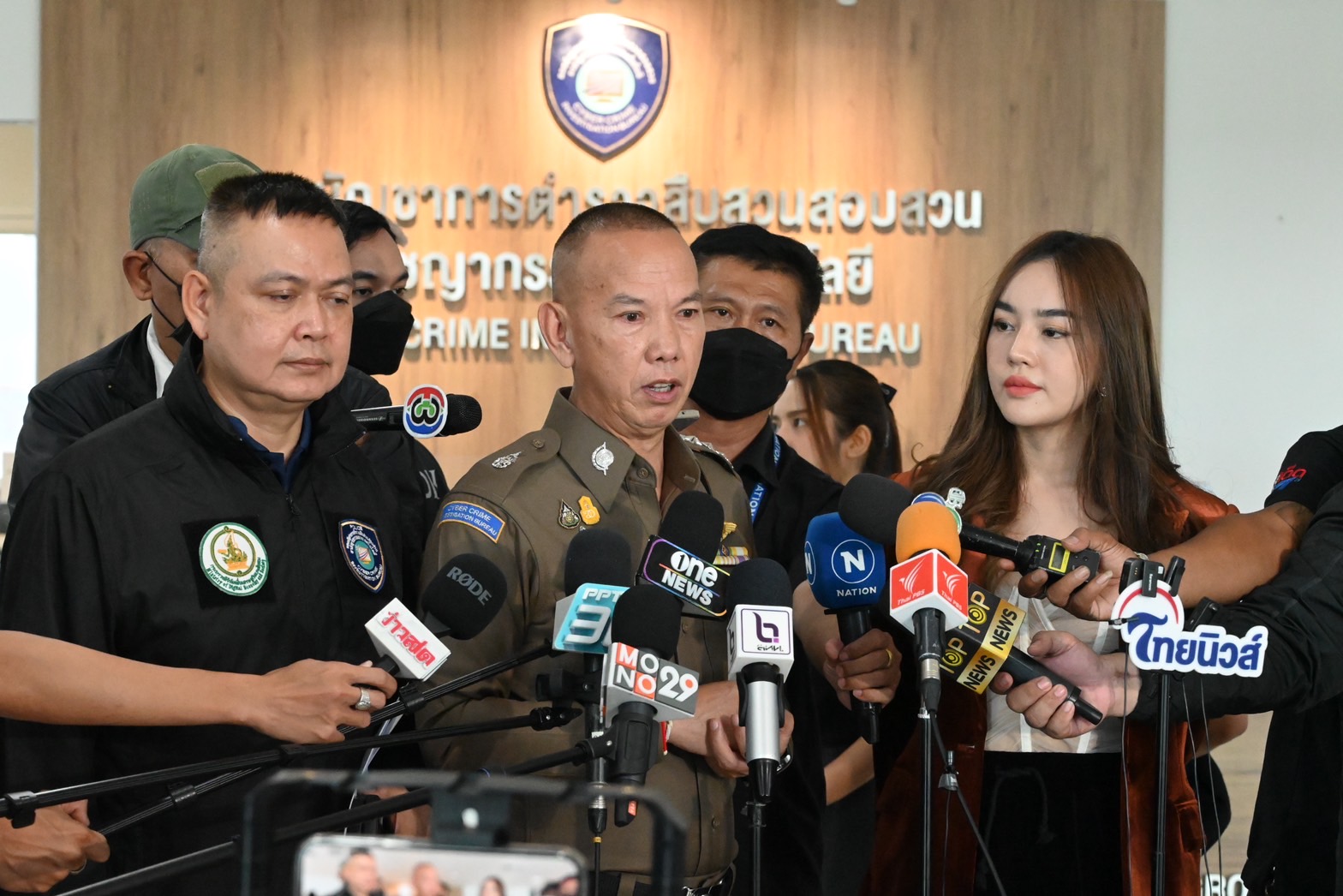 ตร.ไซเบอร์แจ้งข้อหา “สอดอสไตล์” เจ้าตัวแจงภาพถ่ายร่วม “แทนไท-นอท” เป็นคลาสอบรมคริปโตที่ดูไบ
