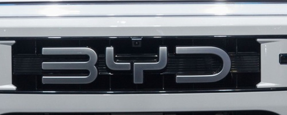 BYD สั่งเรียกรถกว่า 1.15 แสนคันทั่วจีน เหตุพบปัญหาออกแบบ–แบตเตอรี่เสี่ยงไฟไหม้