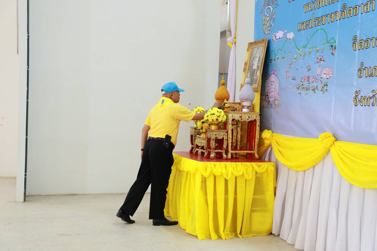 ยโสธรจิตอาสาพระราชทานร่วมกิจกรรม "เราทำความดีเพื่อ ชาติ ศาสน์ กษัตริย์” เนื่องในวันพ่อขุนรามคำแหงมหาราช 