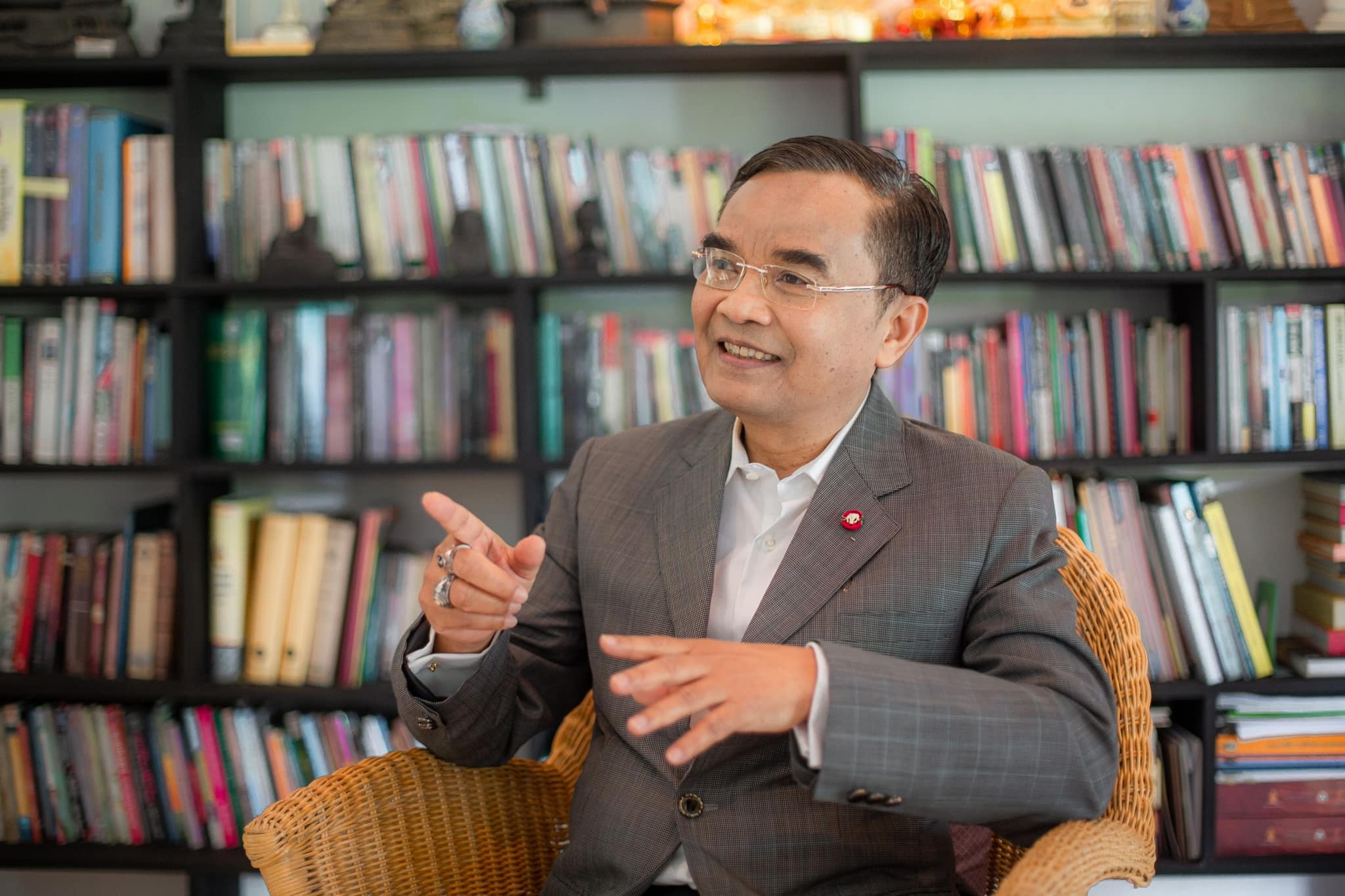 "นิพิฏฐ์" ชี้ข้อเสีย "ประชาธิปไตย" มีแนวโน้ม จะกลายเป็น "เผด็จการเสียงข้างมาก" ไม่สนใจเสียงข้างน้อย 