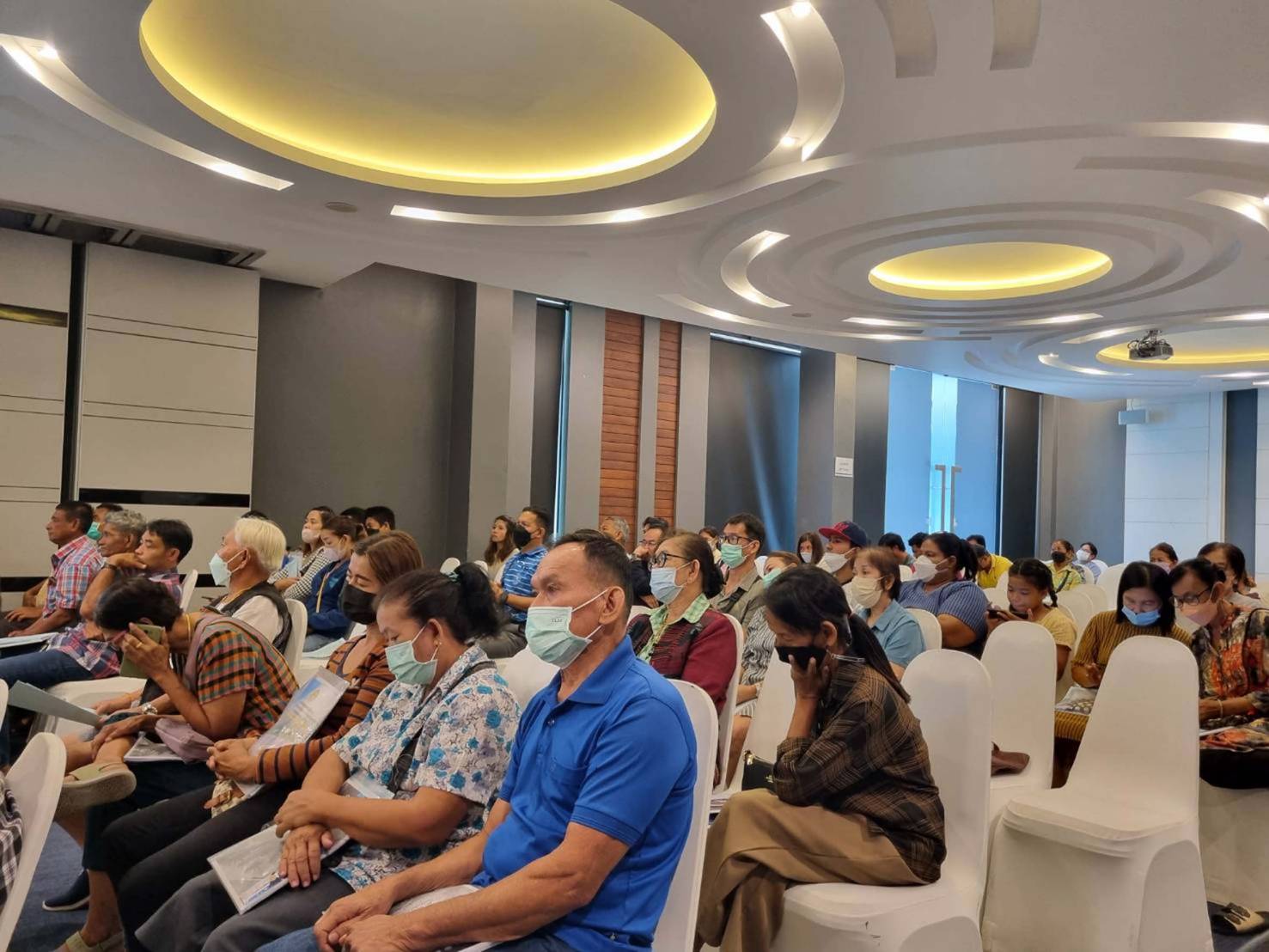 ทางหลวงประชุมสรุปผลโครงการจ้างวิศวกรที่ปรึกษาสำรวจ-ออกแบบขยายถนนหมายเลข 4373 สาย บ.หนองหิน-ด่านสิงขร เป็น 4 เลน