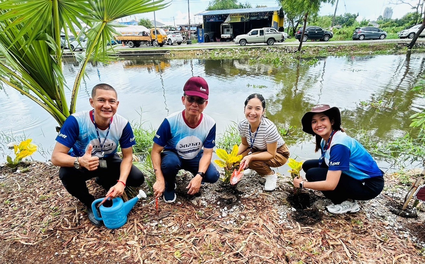 ปตท.ร่วมปลูกต้นไม้และพัฒนาบริเวณ 2 ฝั่งคลองน้ำหูเฉลิมพระเกียรติในหลวงพระชนมพรรษา 6 รอบ