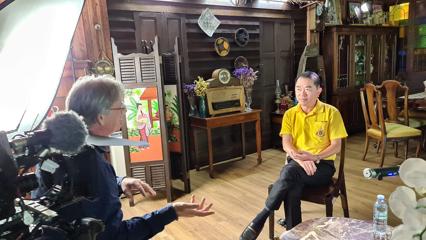 'หมอวรงค์'จ้อBBC ยันสถาบันไม่ใช่ปัญหาประเทศ 