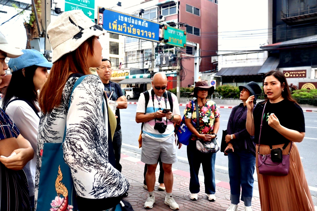 คณะการท่องเที่ยวฯ DPU ชวน “ย้อนรอยวังบูรพา” ผ่าน Walking Tour