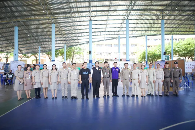 "ผู้ว่าฯ ชลบุรี" เผยเลือกตั้งพัทยาเรียบร้อย ไร้เหตุผิดปกติ คาดรู้ผลไม่เป็นทางการ 21.00 น.