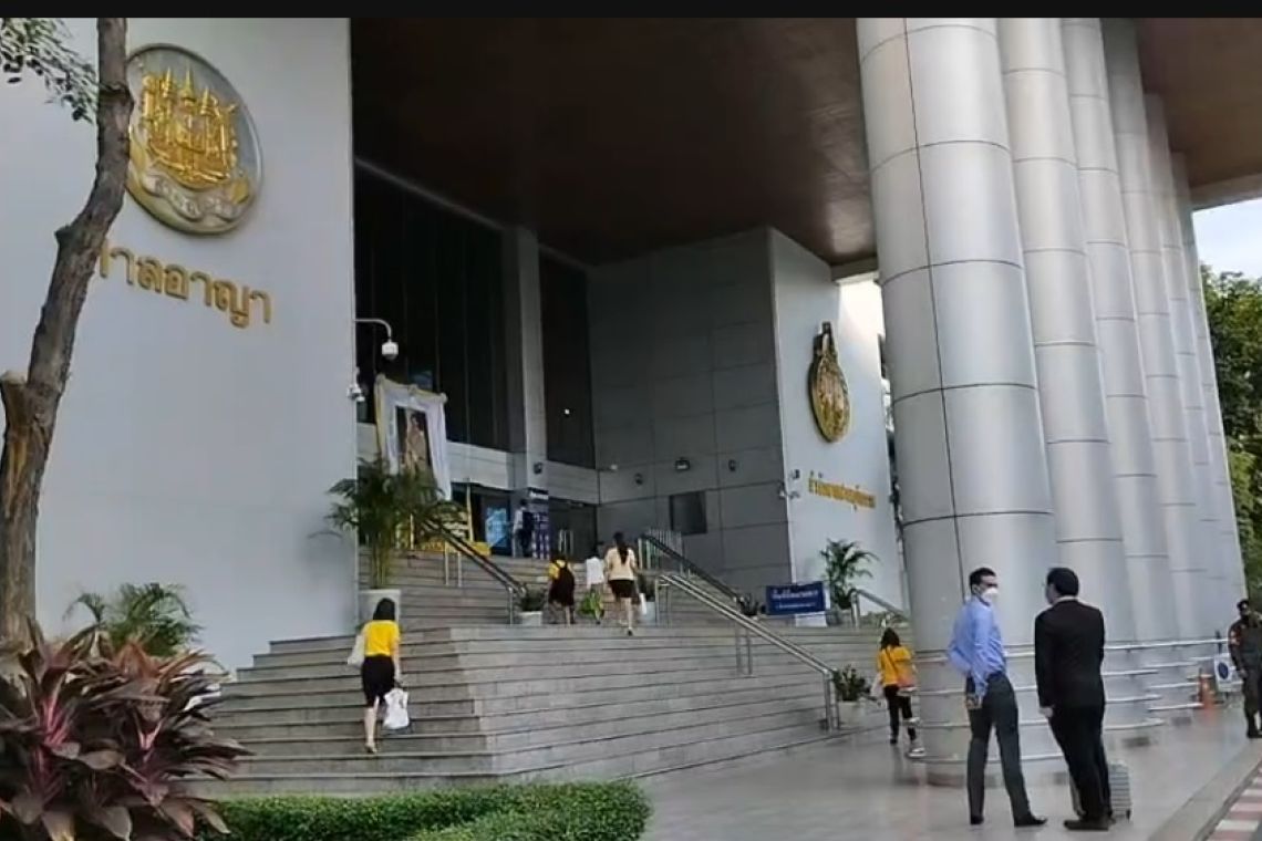 ศาลยกฟ้องคดีฟอกเงินหลงจู๊สมชายรอดคุก!