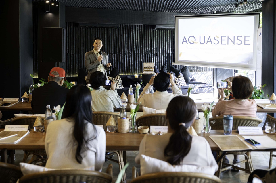 AquaSense โชว์นวัตกรรมใหม่ Essential Oil เนื้อน้ำนม ช่วยคลายเครียดชีวิตคนเมืองด้วยกลิ่นบำบัด 