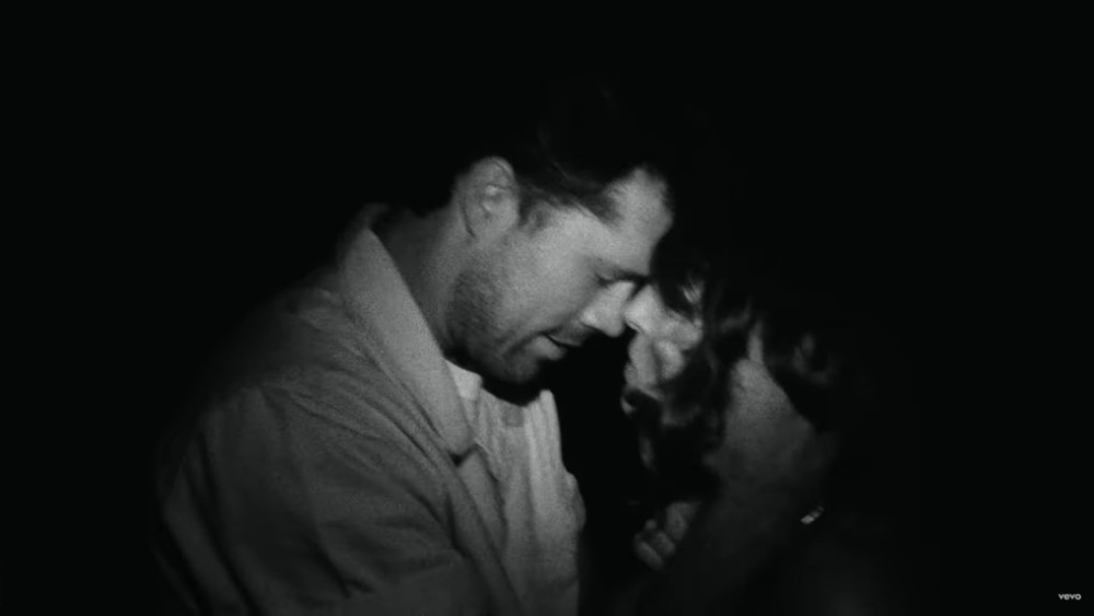 “Oh Wonder” เซอร์ไพรส์ปล่อยซิงเกิลใหม่ “22 Break” พร้อม MV สะท้อนอารมณ์ของคู่รักที่กำลังจะเลิกรา