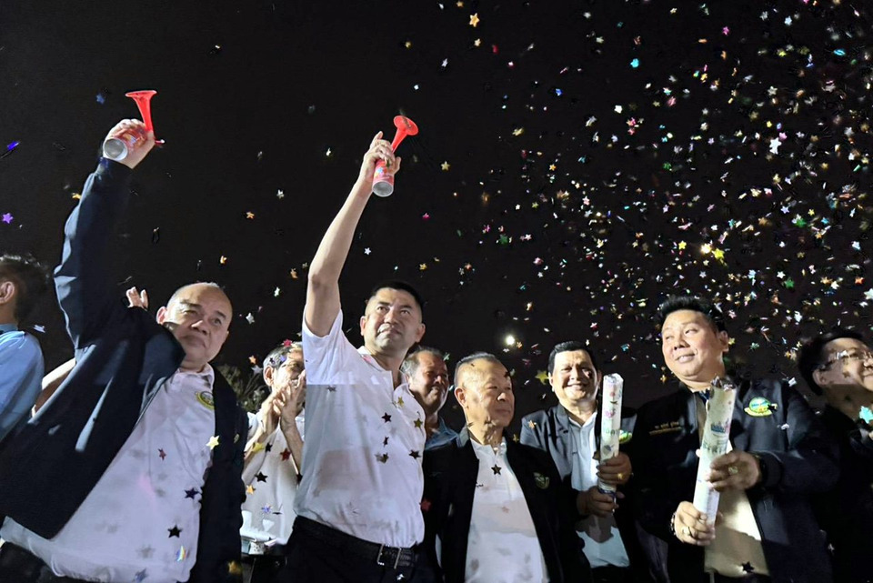 "บิ๊กโจ๊ก"  คิ๊กออฟ "พาคนใต้กลับบ้าน ปี 3" จัดบิน–บัส VIP รองรับ 700 คน เปิดลงทะเบียน 20 พ.ย.นี้