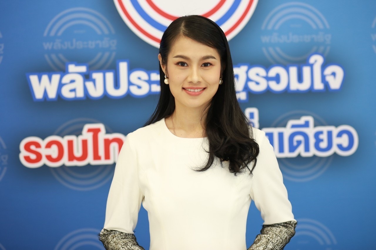 "พัชรินทร์" ขอบคุณประชาชนยกนิ้วให้รัฐบาลสอบผ่านบริหารจัดการน้ำ ต้องให้เครดิต "บิ๊กป้อม" ทำมาถูกทาง