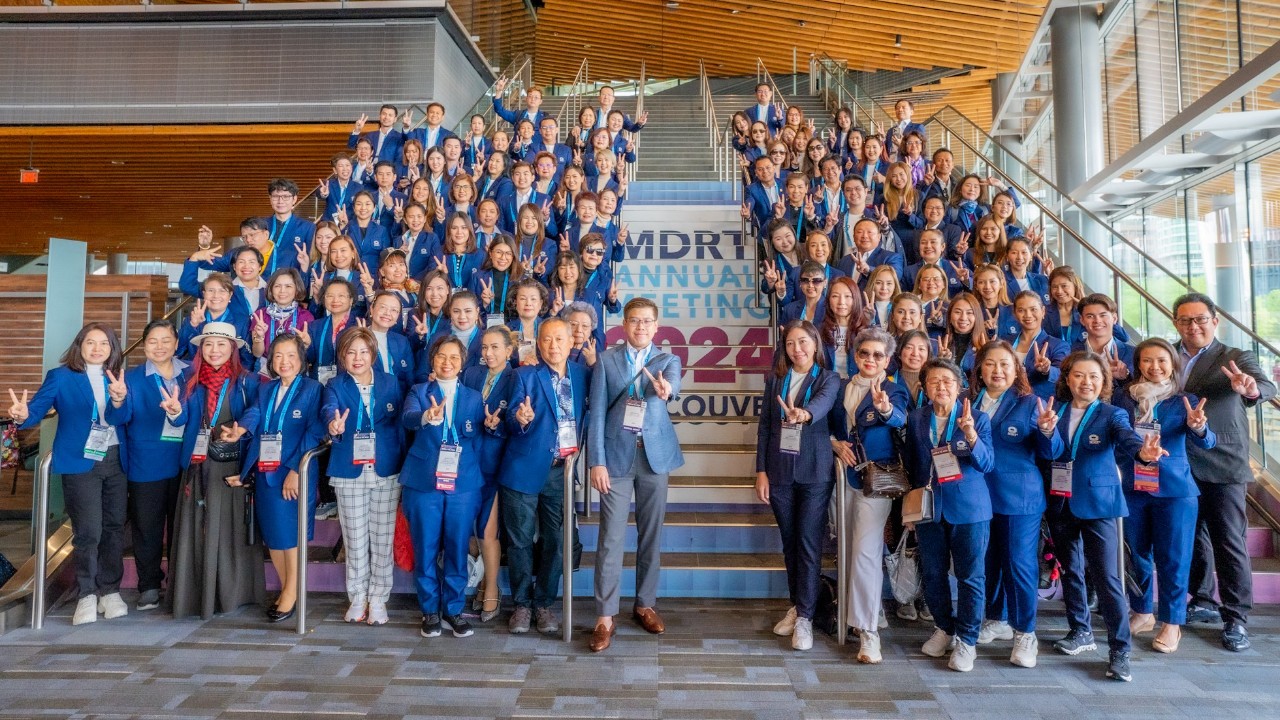 กรุงเทพประกันชีวิต นำทัพทีมตัวแทนฯกว่า 100 ชีวิต  ร่วมงานประชุมระดับโลก MDRT Annual Meeting 2024  ณ แคนาดา