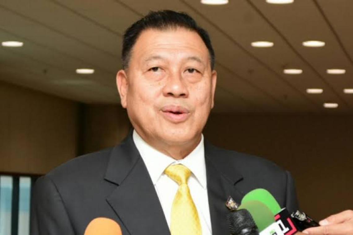 “วิรัช” ไม่ตอบเตรียมขนสมาชิกพรรคโคราช ร่วมประชุมใหญ่พรรค บอกยังไม่ได้กลับบ้าน