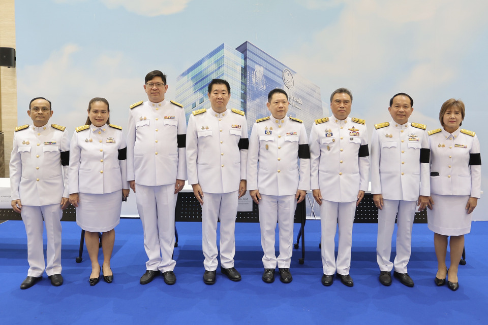 ออมสิน ร่วมพิธีเจริญพระพุทธมนต์และตักบาตรถวายเป็นพระกุศล เนื่องในโอกาสฉลองพระชนมายุ 99 พรรษา สมเด็จพระสังฆราช