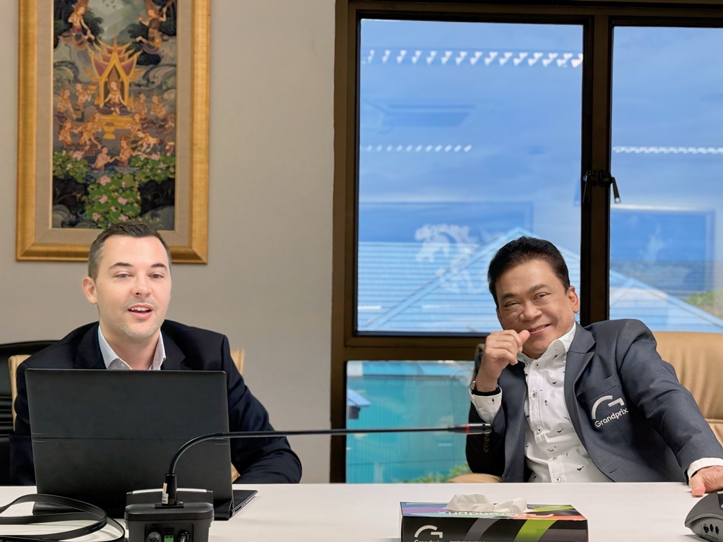 SalesLogs ออสเตรเลีย ร่วม กรังด์ปรีซ์ ปฏิวัติธุรกิจยานยนต์ด้วย Data Intelligence 