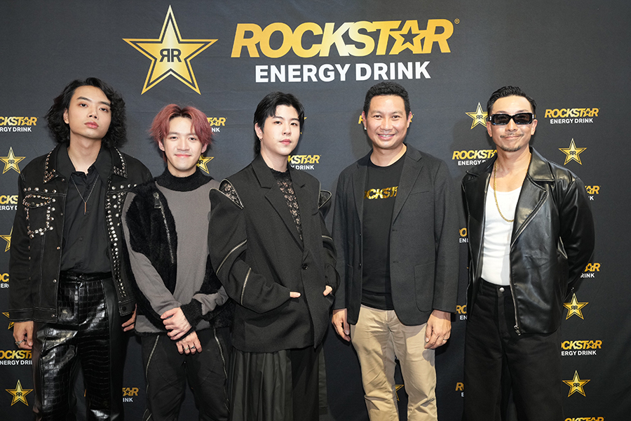 “Rockstar” โดยซันโทรี่ เป๊ปซี่โค ขนทัพ 3 พรีเซนเตอร์ จัดคอนเสิร์ต  Rockstar Recharge Bangkok ชูคอนเซปท์ “ไม่หมดใจ...ยังไงก็ไปต่อได้”