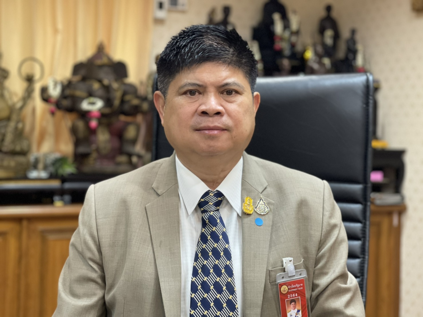 "แรมโบ้" เตือน ผู้นำฝ่ายค้านกำลังตกหลุมพรางเป็นเครื่องมือให้คนคิดทำลายสถาบัน
