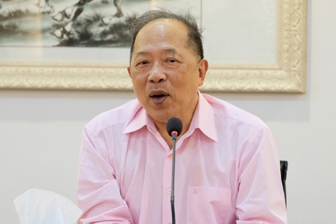 "กูรูไพศาล" ชี้ 2 ข้อ "พิชิต" ลาออก ไม่มีผลกระทบต่อการยื่นคำร้องของ 40 สว.