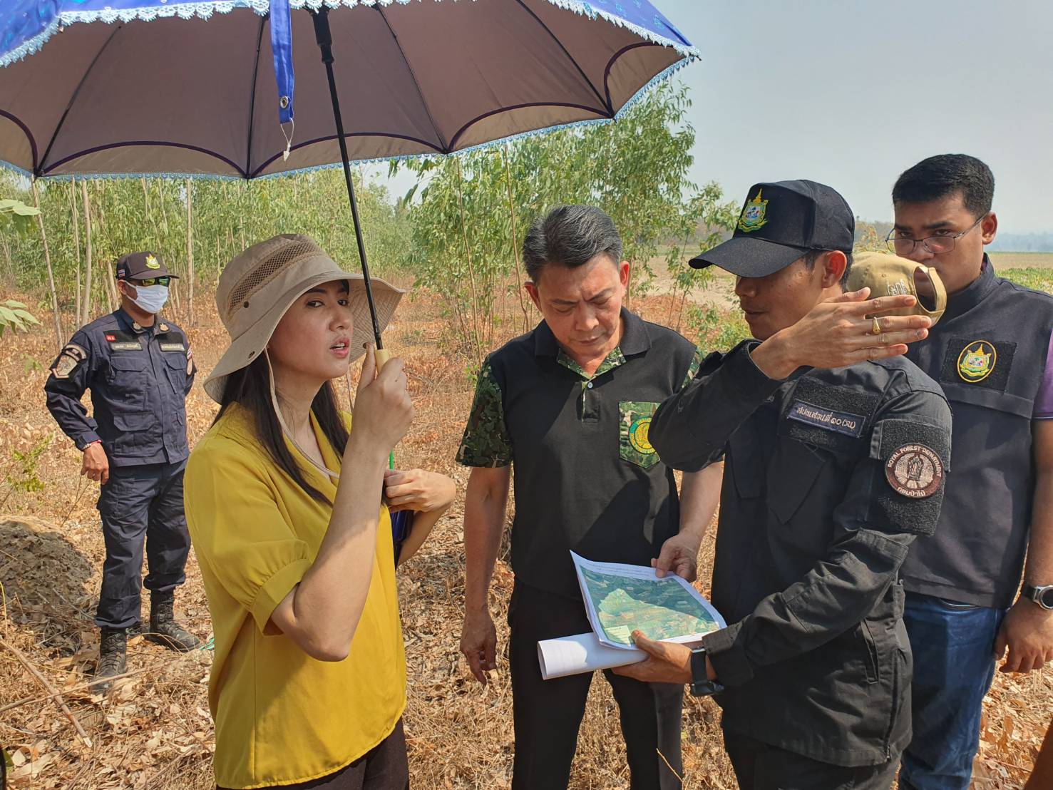 "ปารีณา"พาหน่วยงานตรวจสอบที่ดิน"แม่ธนาธร"