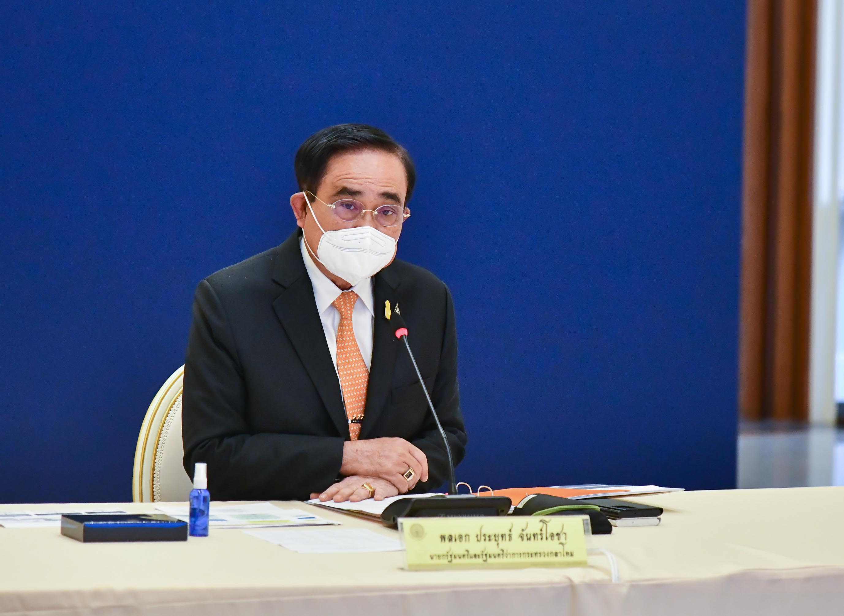 “บิ๊กตู่” สั่ง รีบหาช่องทางถ่ายทอดสดบอลโลกให้เร็วที่สุด “สมศักดิ์” แนะอุบไว้ก่อน หวังค่าลิขสิทธิ์ถูก
