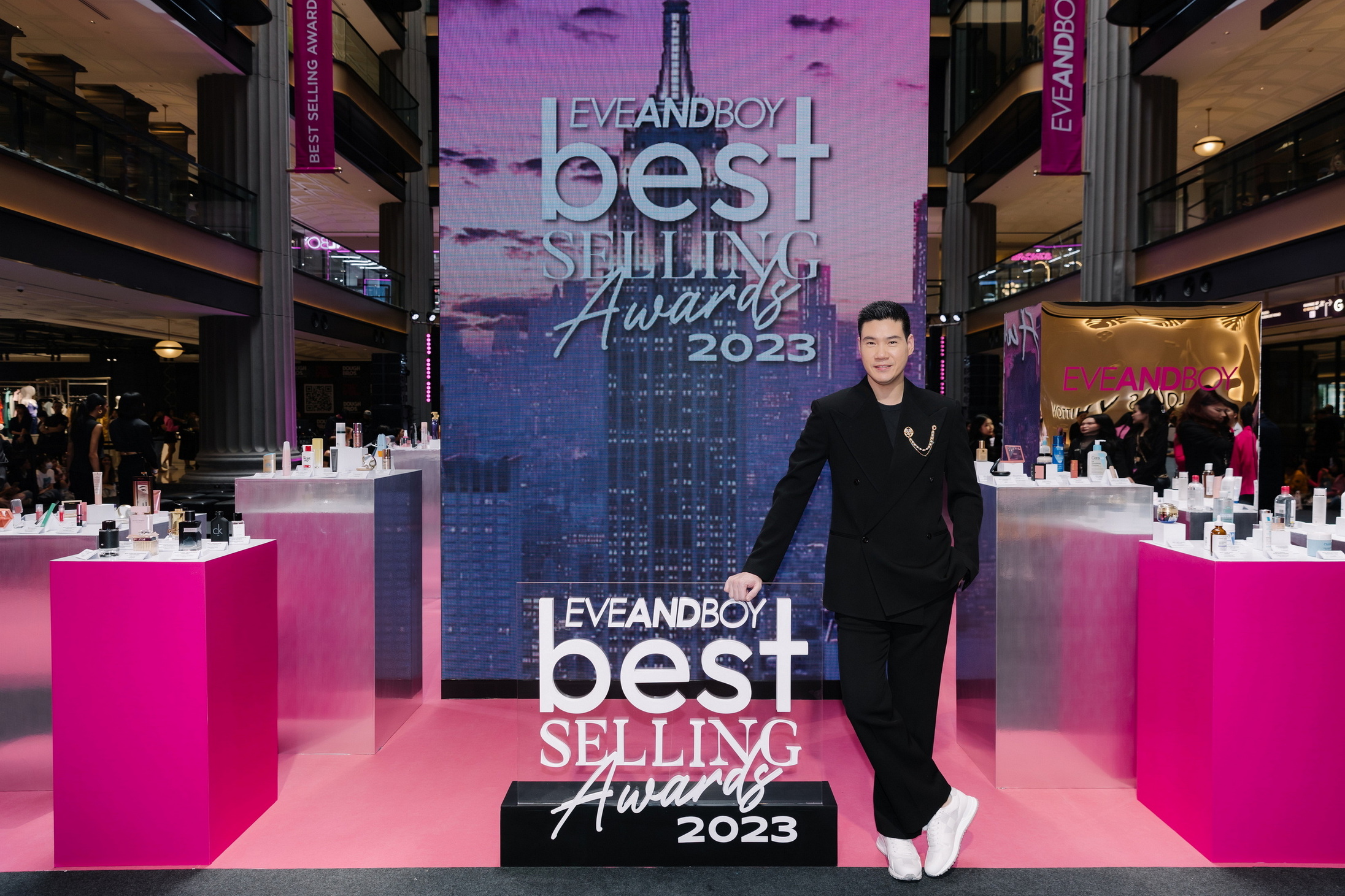 EVEANDBOY จัดงาน “BEST SELLING AWARDS 2023” ที่สุดของบิวตี้ไอเทม ยอดขายสูงสุดแห่งปี