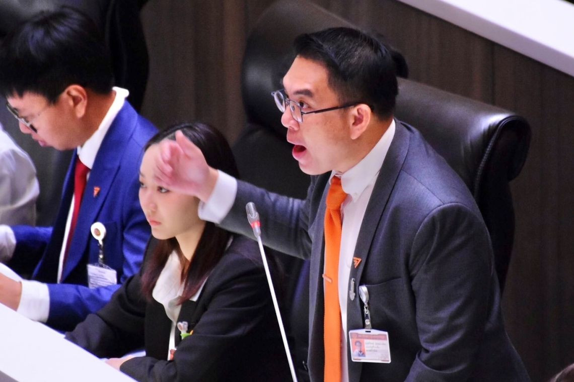 เอื้อนายทุน! “วิโรจน์” แซะปมดิจิทัลวอลเล็ต ไม่กระจายลงท้องถิ่น
