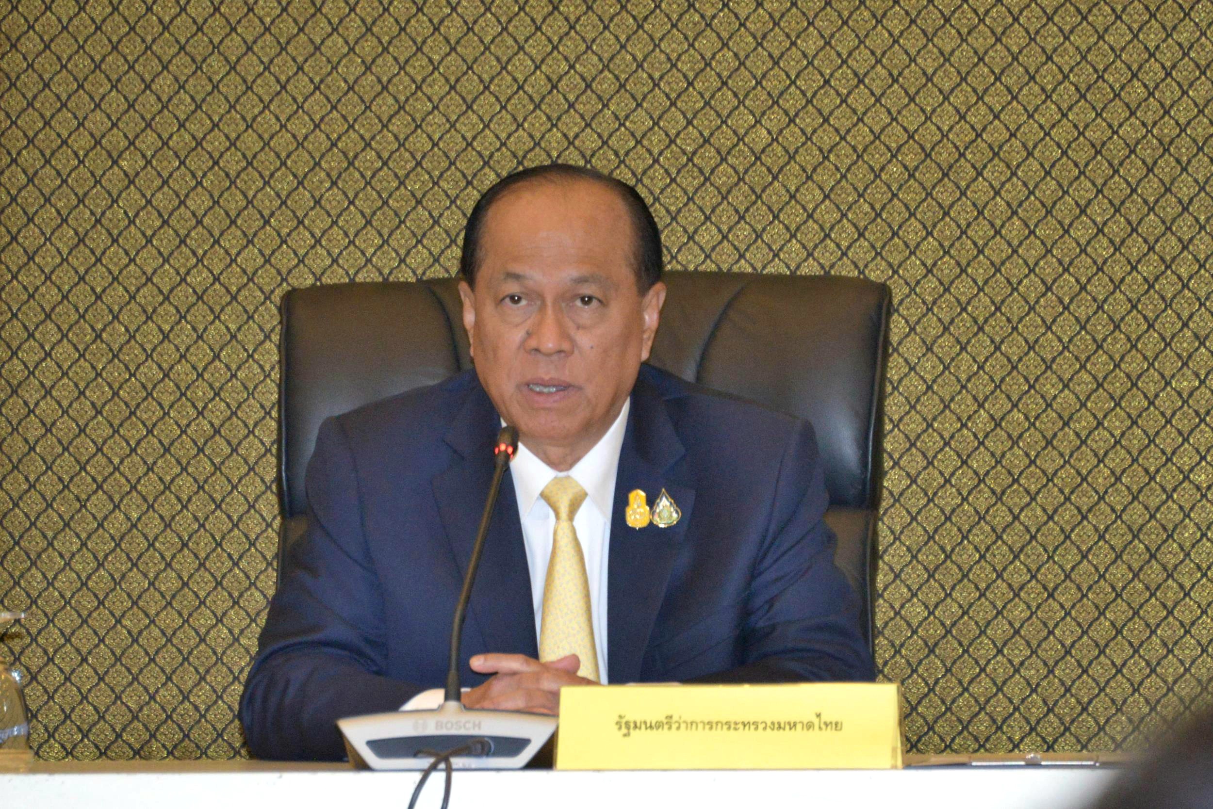 "บิ๊กป๊อก" เผย มหาดไทยเตรียมจ้างงานกว่า 3 หมื่นอัตรา กระตุ้นการบริโภคภาคครัวเรือน