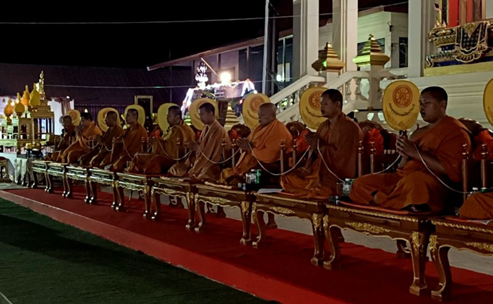 จังหวัดบึงกาฬ ร่วมกับวัดศรีโสภณธรรมทาน จัดพิธีสวดมนต์ข้ามปี เสริมสิริมงคลทั่วไทย ส่งท้ายปีเก่า ต้อนรับปีใหม่ 
