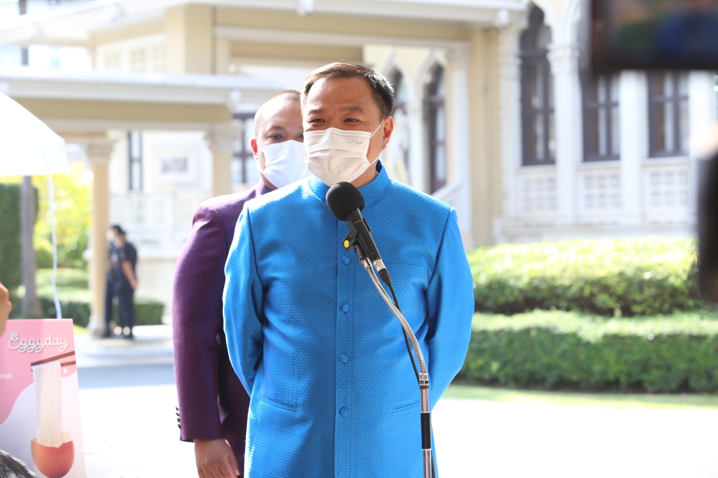 "อนุทิน" เผย นายกฯ กำชับโหวตกม.ในสภาทิศทางเดียวกัน ย้ำไม่มี "กัญชาเสรี" ชี้เป็นวาทกรรมการเมือง หวังตัดแข้งตัดขา