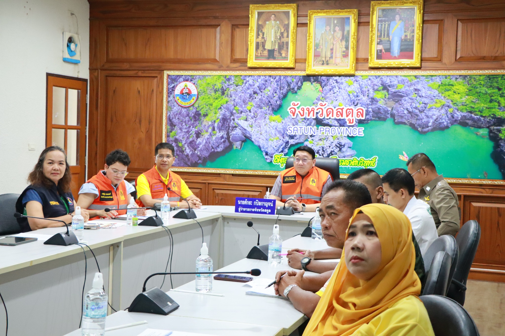 สตูล ร่วมประชุมกองบัญชาการป้องกันและบรรเทาสาธารณภัยแห่งชาติ เพื่อติดตามสถานการณ์ผลกระทบ จากแผ่นดินไหว 