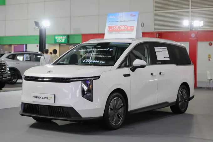 เอ็มจีอัดแคมเปญทุกรุ่นใน “Fast Auto Show”