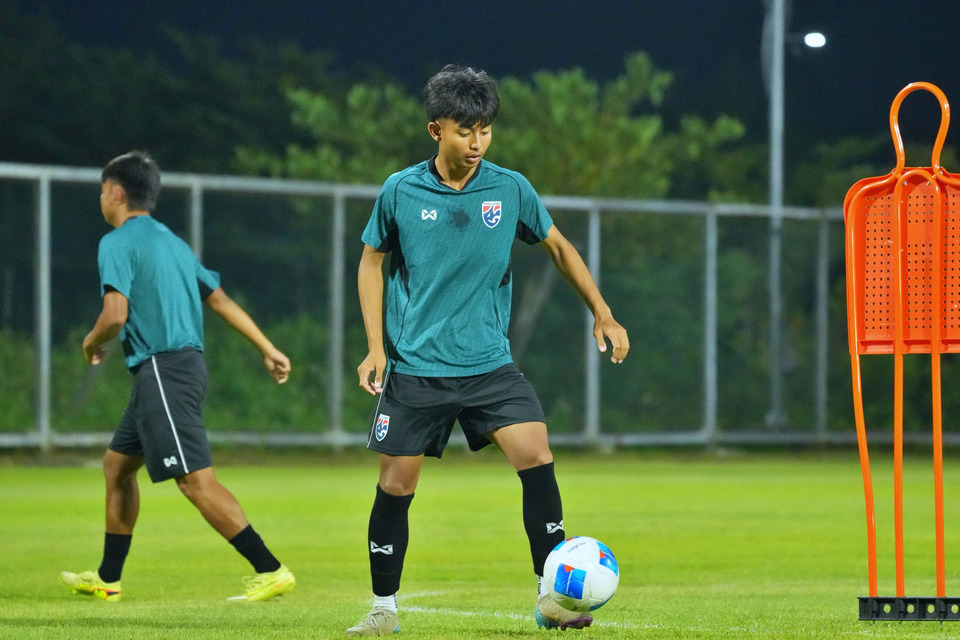 ทีมชาติไทย U16!  ซ้อมเข้มก่อนฟัด เมียนมา "ภัทรวีร์" เชื่อทีมต้องรัดกุมเพื่อคว้าชัยต่อเนื่อง
