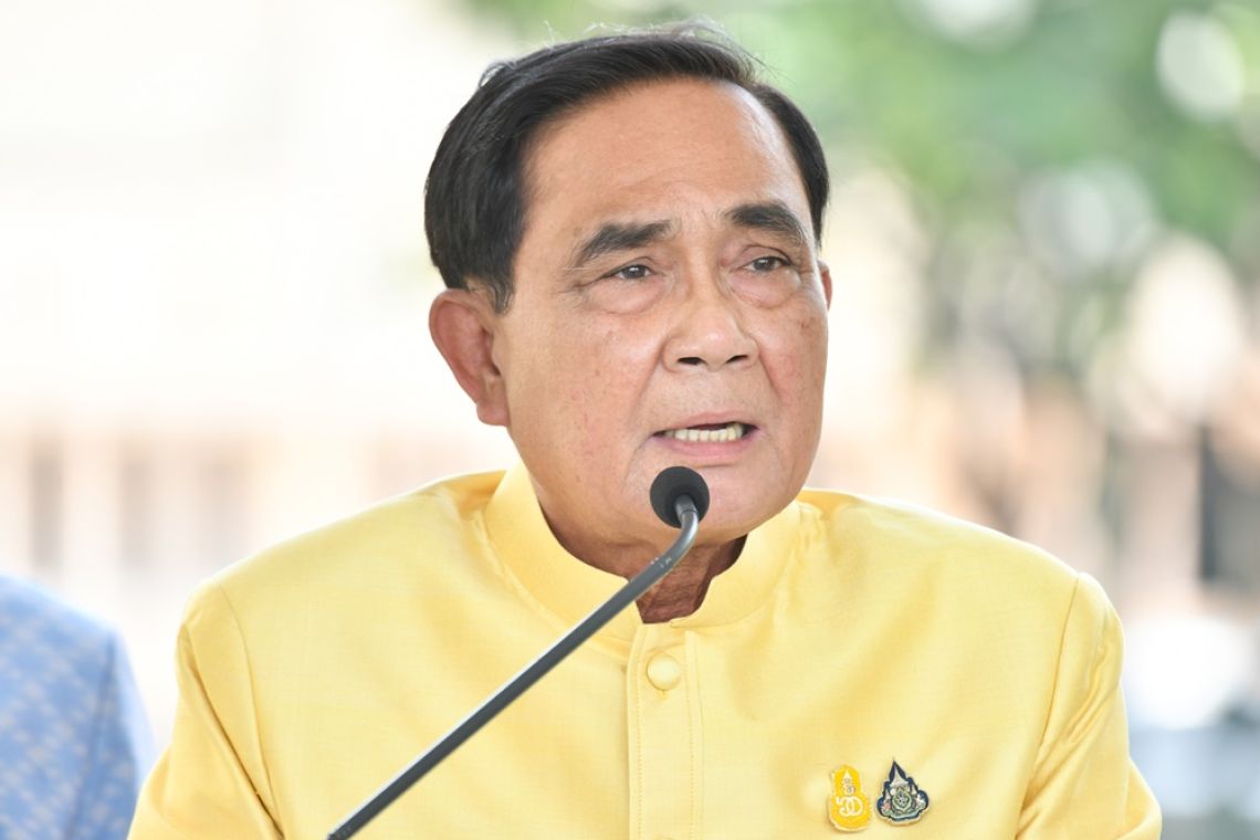 นายกฯลุยจ.พิจิตรปลอบขวัญเหตุพายุถล่มรร.ตาย7-เจ็บอื้อ