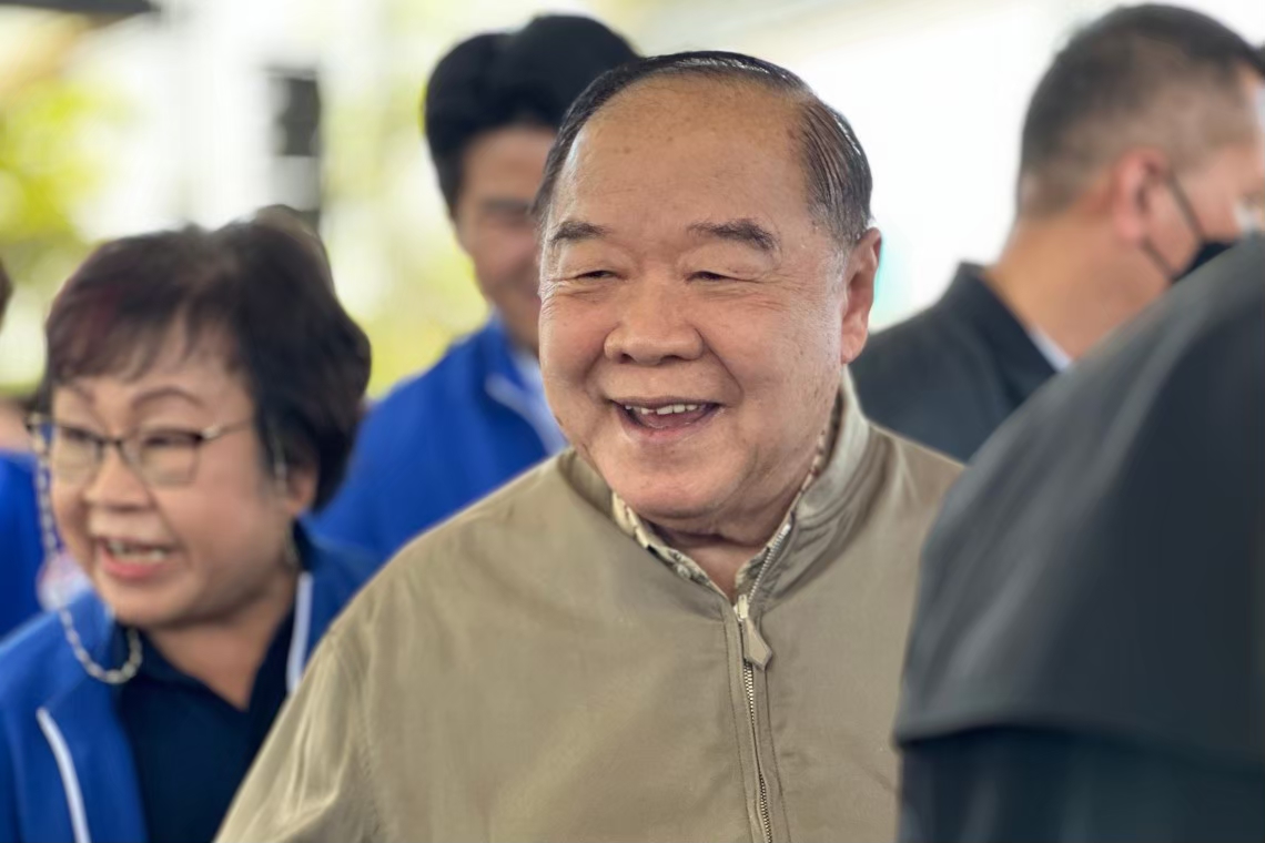 "สิระ" อ่วม ! "บิ๊กป้อม" ฟ้องเรียกค่าเสียหาย 50 ล้าน ไขข่าวอ้างช่วย "สามารถ"  คดีดิไอคอน