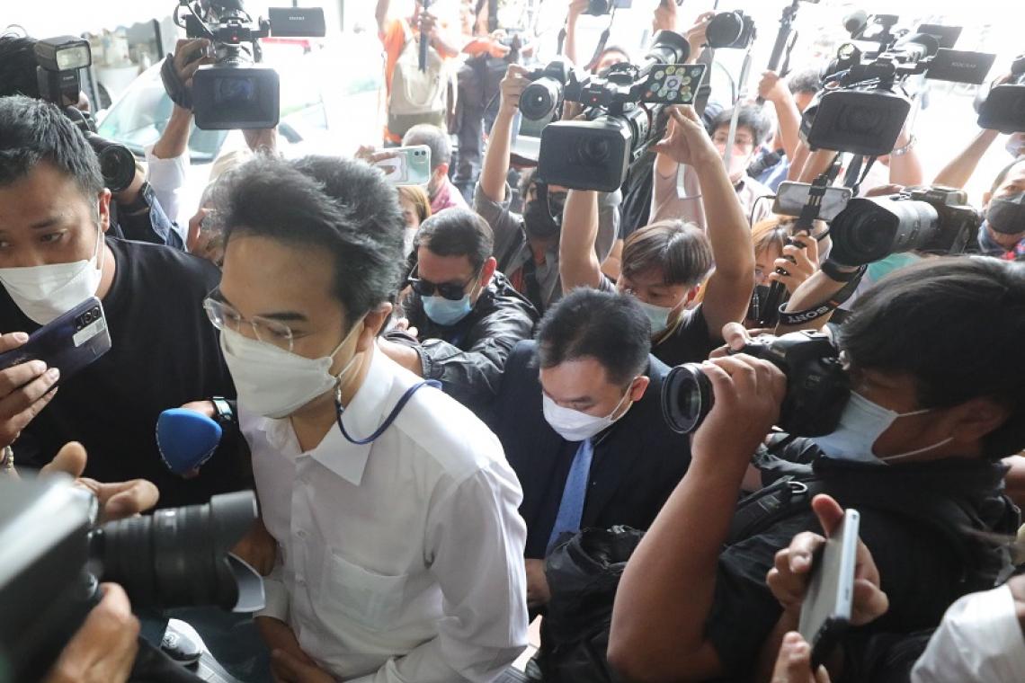 ศาลอาญา ให้ประกัน 'ปริญญ์' 2 เเสน พ่วงเงื่อนไขห้ามออกนอกประเทศ