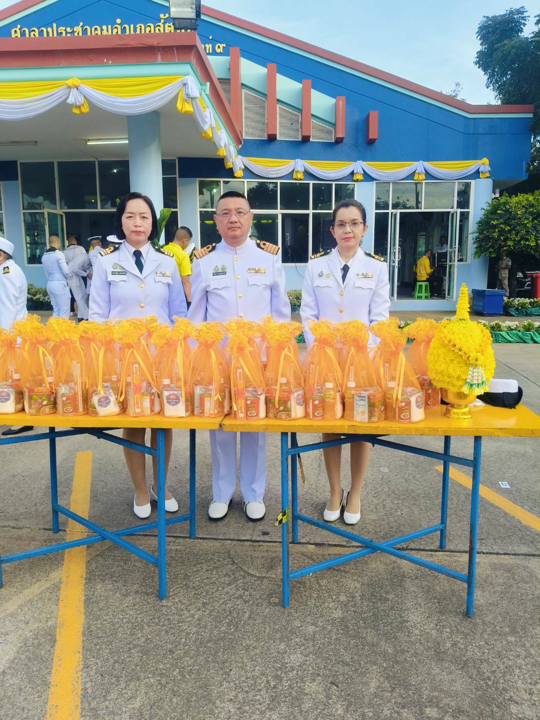 รพ.สมเด็จพระนางเจ้าสิริกิติ์ฯ ร่วมกิจกรรมวัน คล้ายวันพระบรมราชสมภพ ร.9 วันชาติ และวันพ่อแห่งชาติ 5 ธันวาคม      