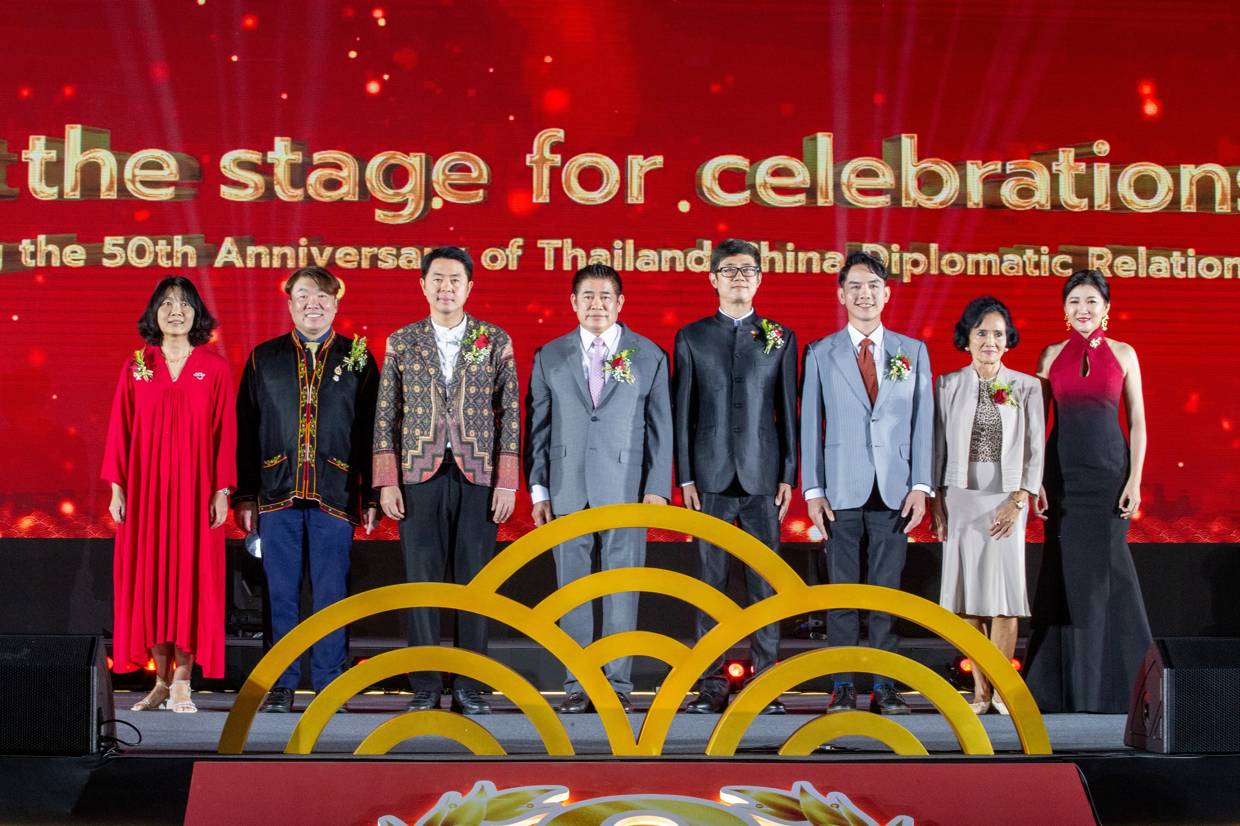 ไทยเจียระไน กรุ๊ป จัดงาน Thailand Headlines Person of the Year Awards 2024  ส่งเสริมภาพลักษณ์ประเทศไทย พร้อมสร้างปรากฏการณ์สุดยิ่งใหญ่ส่งท้ายปีมังกรทอง